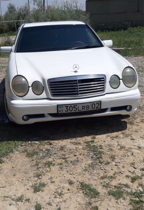 Бампер на мерседес w210 тип рестайлинг амг