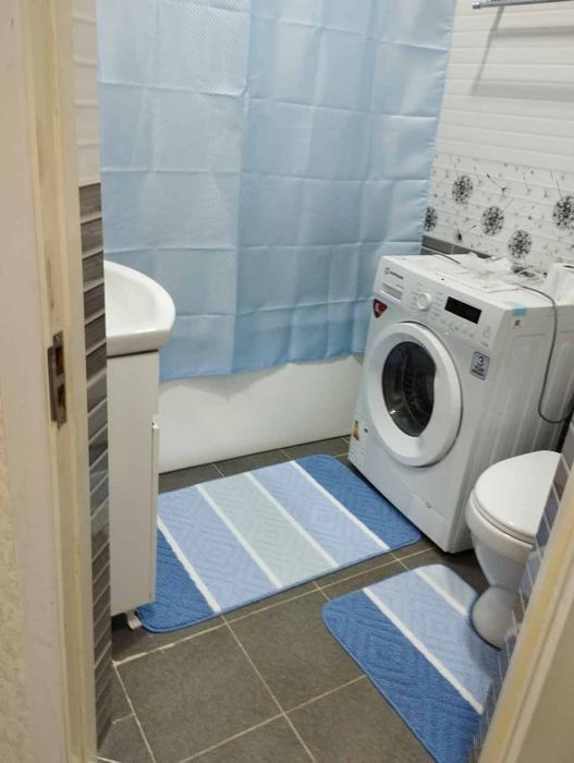 Продается своя, однокомнатная квартира с удобствами 40 КВ