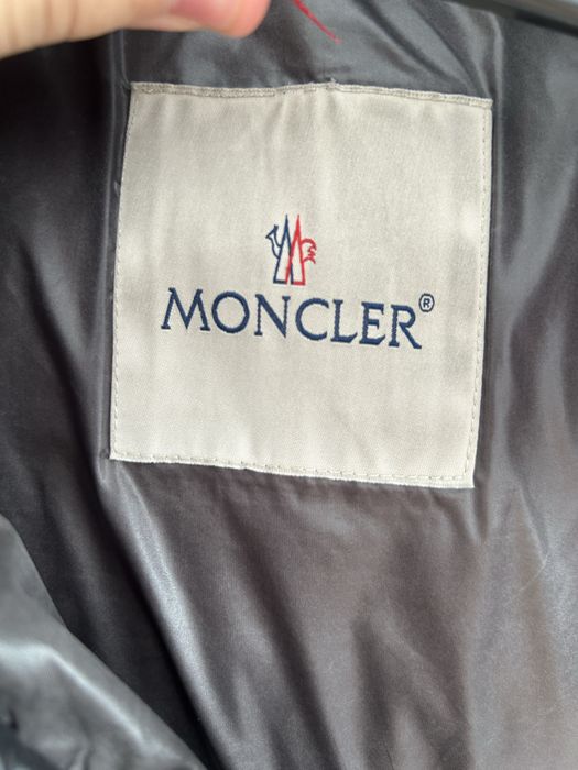 geaca moncler maya