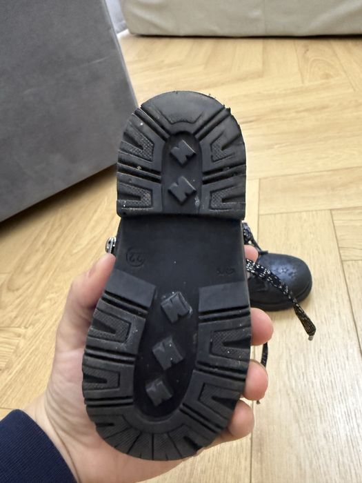 Продаю кожанные сапожки 22 р