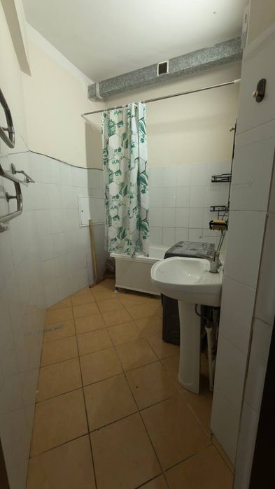 Sergeli 6a da 3 xonali kvartira ijaraga beriladi