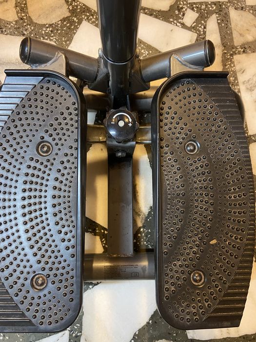 Stepper BS1650 за кардио тренировки