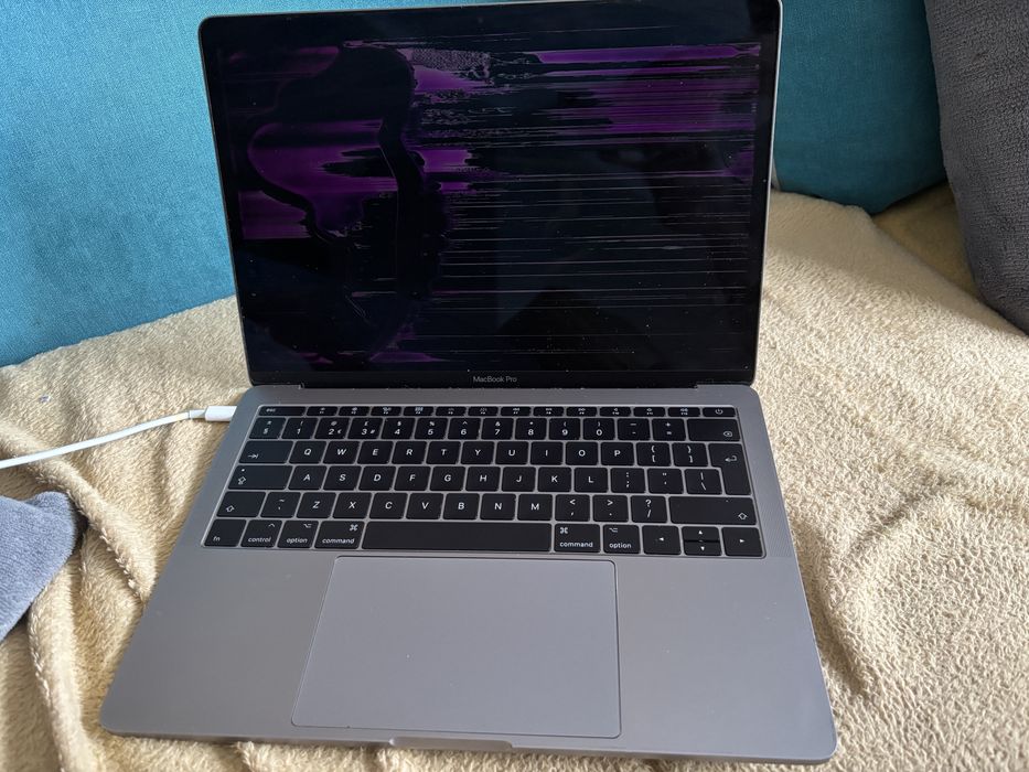 2017 MacBook Pro и MacBook Air 2019