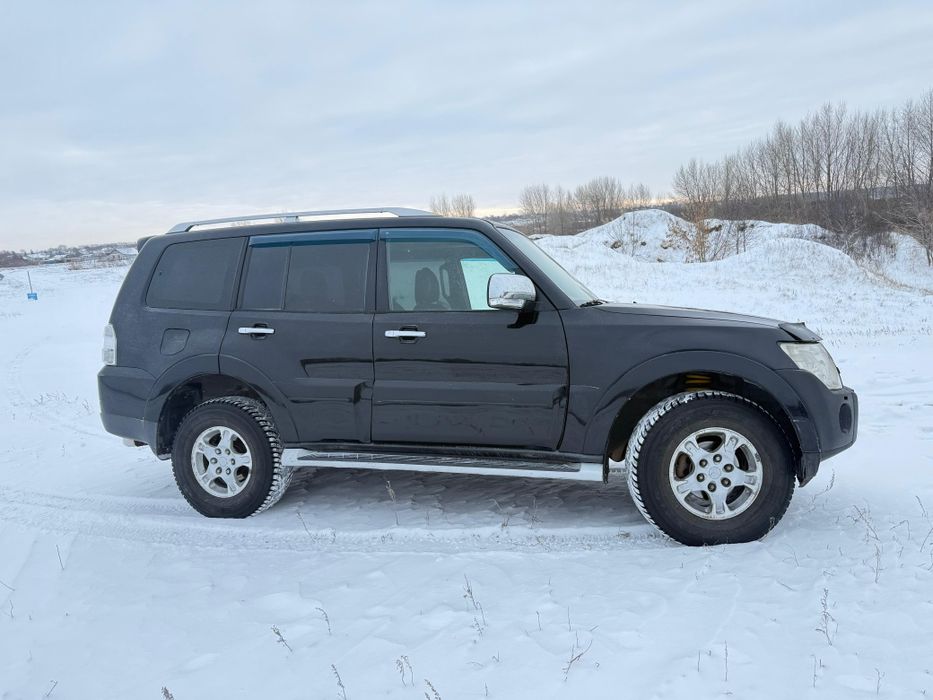 Mitsubishi pajero продам