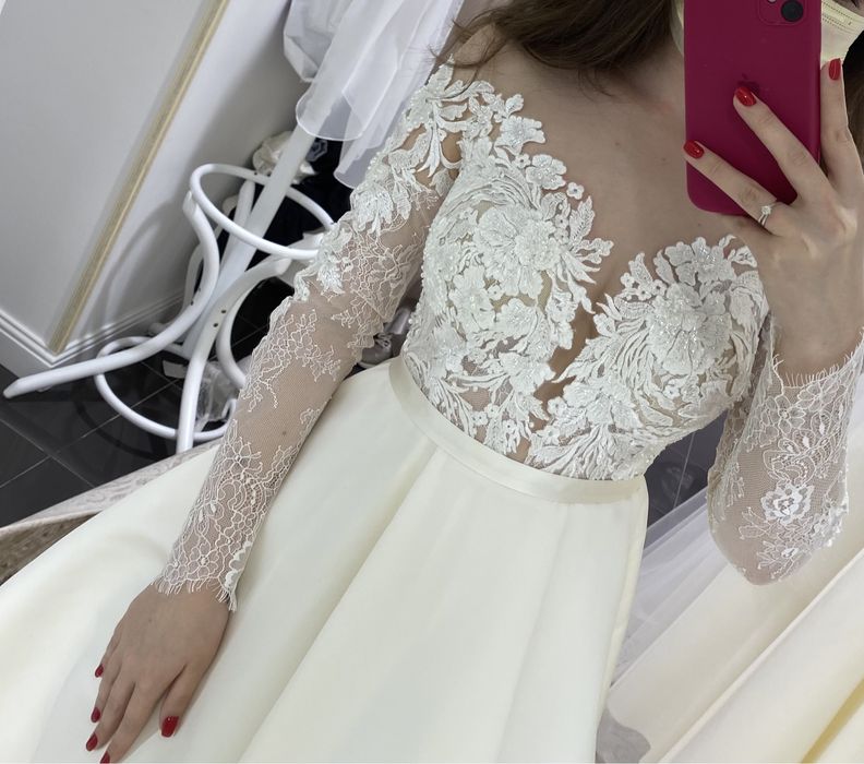 Продам свадебное платье