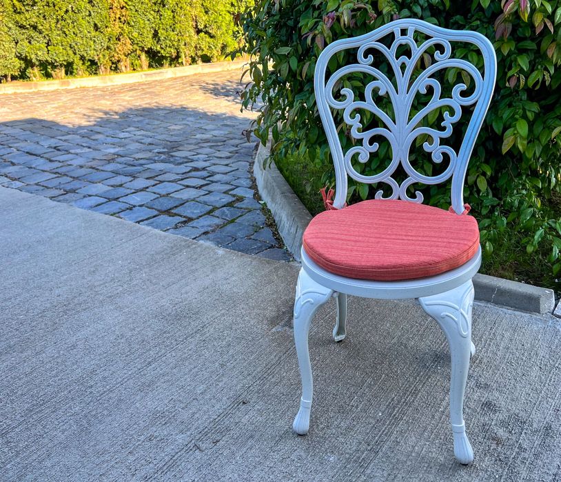 Mobilier Elegant terasa - Diferite mese și scaune din aluminiu