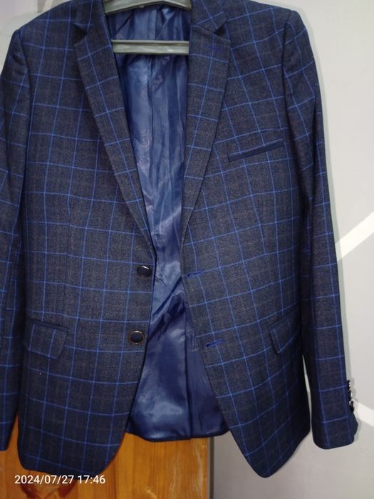 Пиджак на мальчика 44 размер