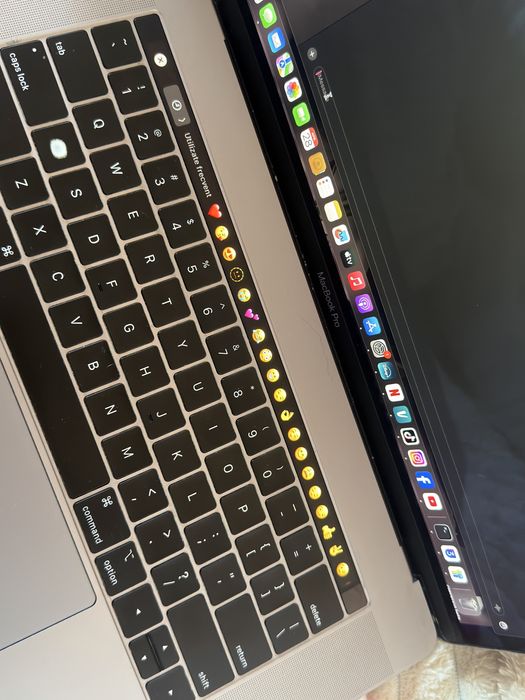 MacBook Pro 15 inch - 2019 Touch Bar