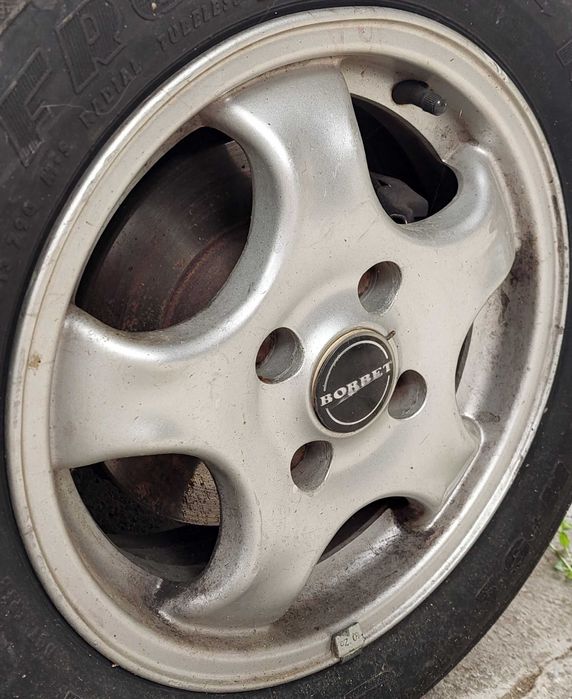 Продавам два вида алуминиеви джанти за  опел корса б.  13-ки.