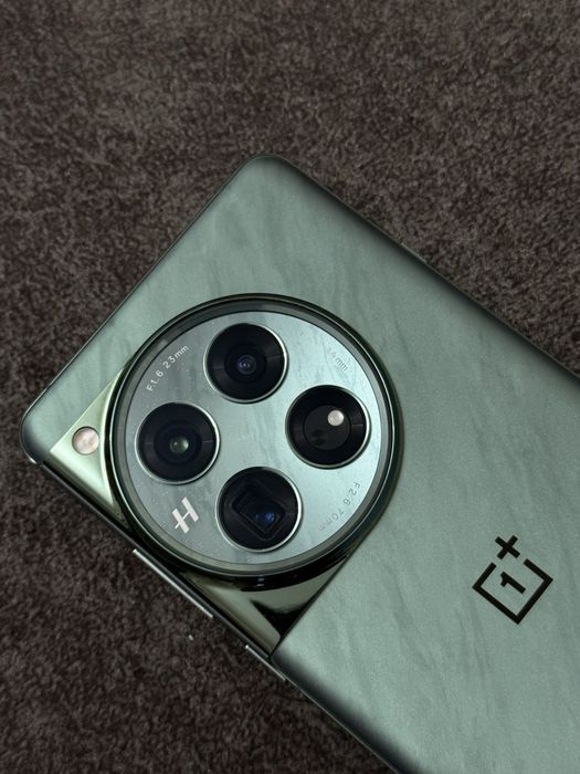 Oneplus 12 green 16/512 Full