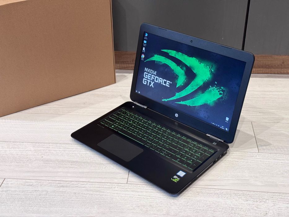 GTX 1050 Ti 4 GB / i5 8300H / 15.6 FullHD / Bang & Olufsen / HP Gaming