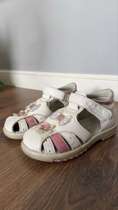 Обувь для девочки
