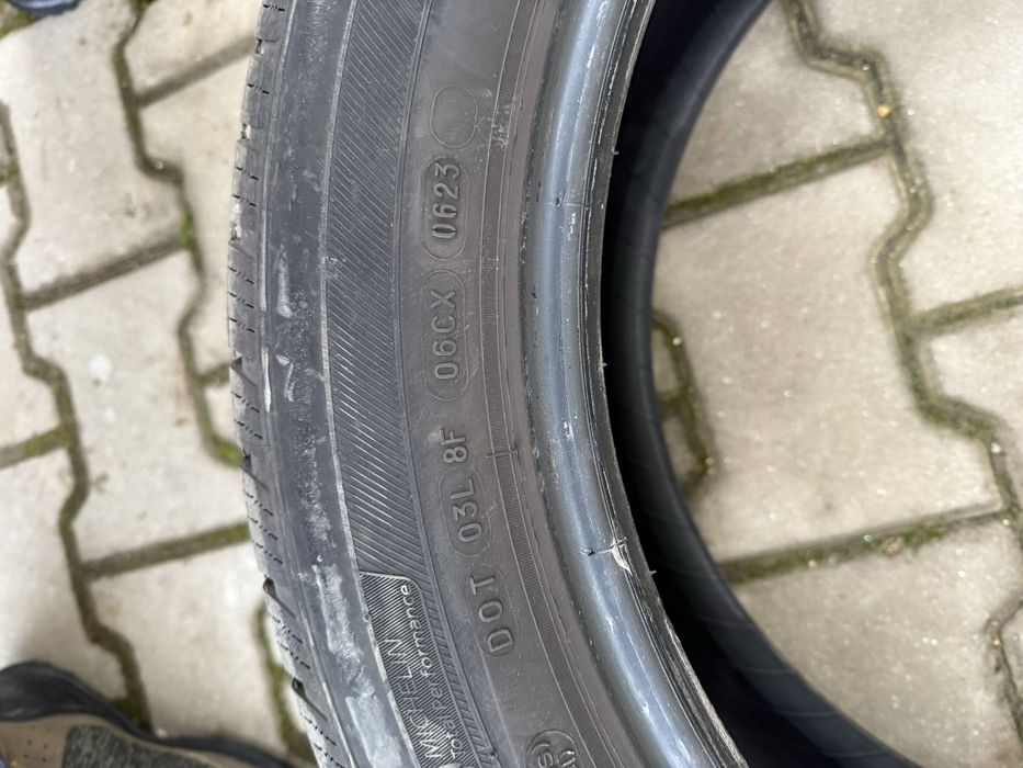 Зимни гуми Michelin Defender LXT  235/55 R19 dot 23