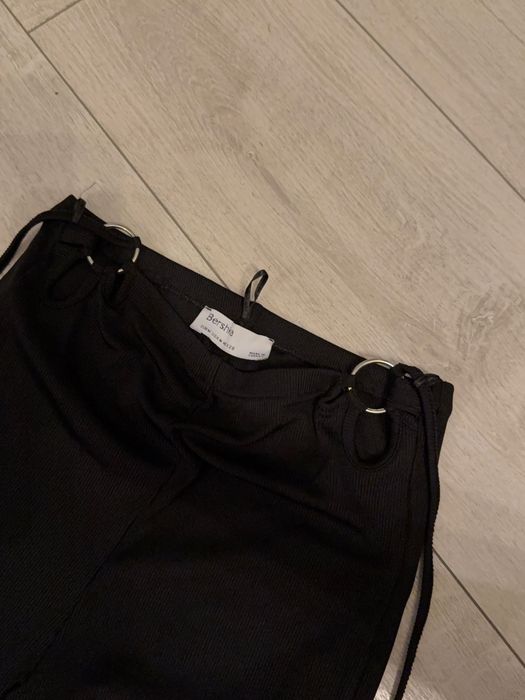 Черен Дамски Панталон с Детайл