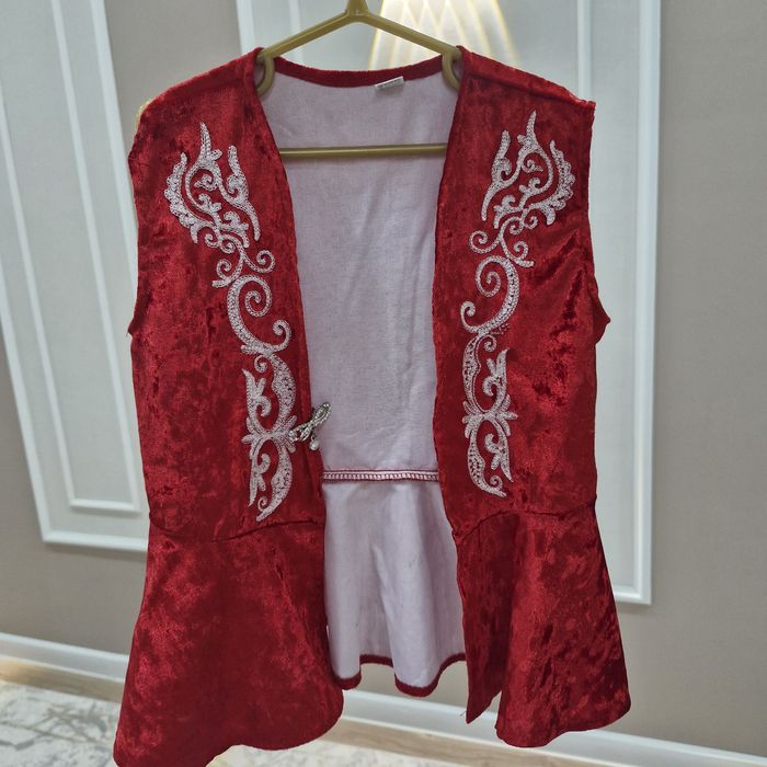 Продам детский жилет