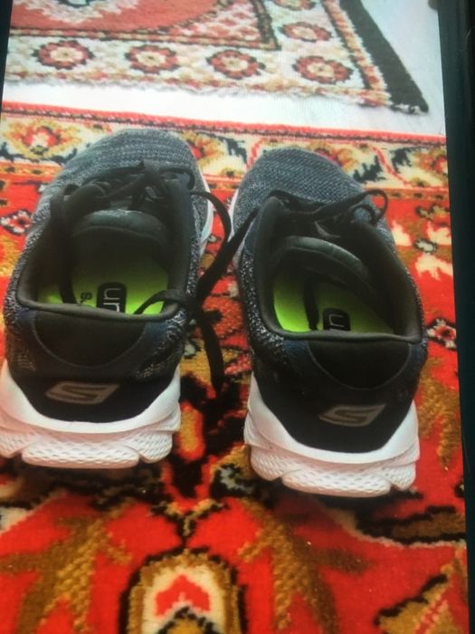 Vand adidasi Schckers