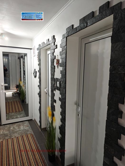 Продава се Етаж от къща в Радомир - 84 кв.м за 365 €/кв.м - Снимка #4