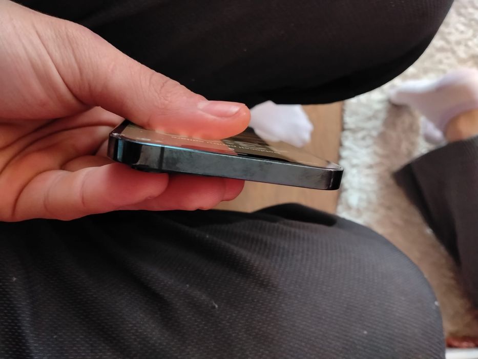 Se vinde iphone 12 pro max