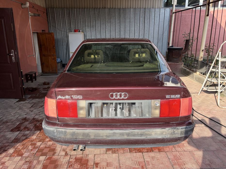 Ауди C4 1992 г.в.