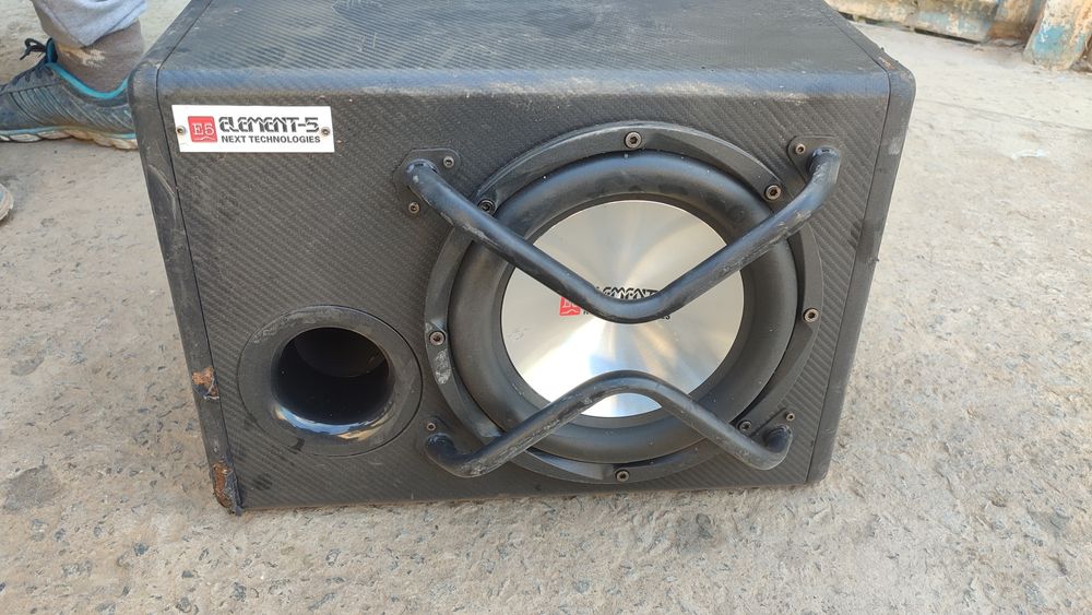 Сабвуфер с усилителем. 5-элемент.