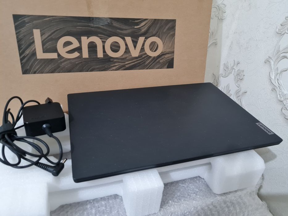 Ноутбук Lenovo ideapad