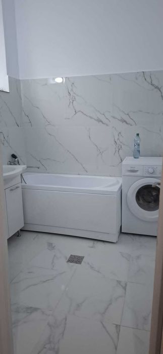 Vand apartament in vila Roman, Neamt
