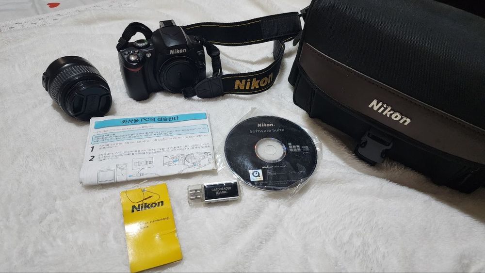 Nikon d40 ishlamagan yangi