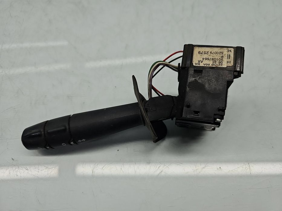 Maneta semnalizare Dacia Logan (LS) [Fabr 2004-2012] 8200792579