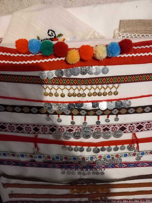 Дамски косичници.носия