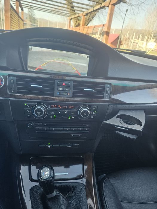 Bmw e91 deosebit 2.0/184cp 2011 manual 6+1 dotarii full evacuare dubla