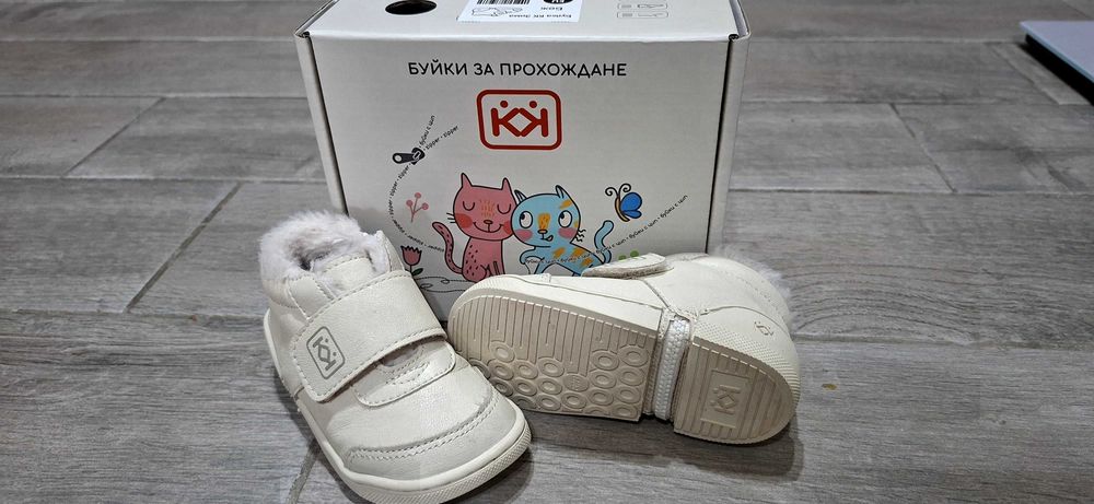 Бебешки обувки много запазени