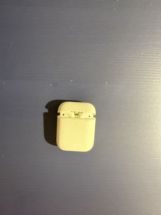 Airpods 2 поколение