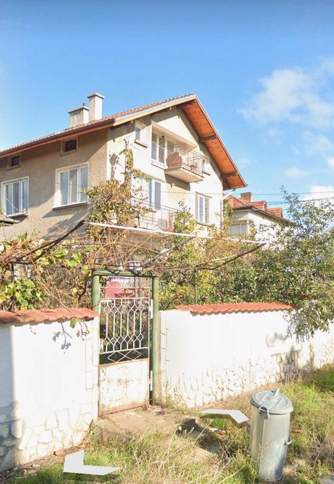 Продава се Къща в с. Чепинци, Област София-град - 210 кв.м за 881 €/кв.м - Снимка #1