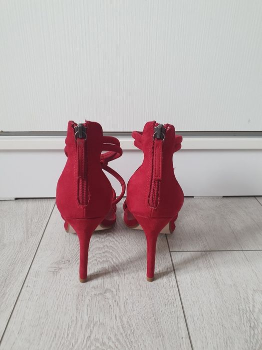Sandale elegante