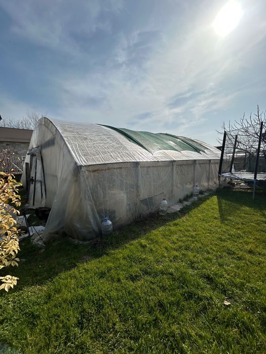 Голяма оранжерия 40кв.м