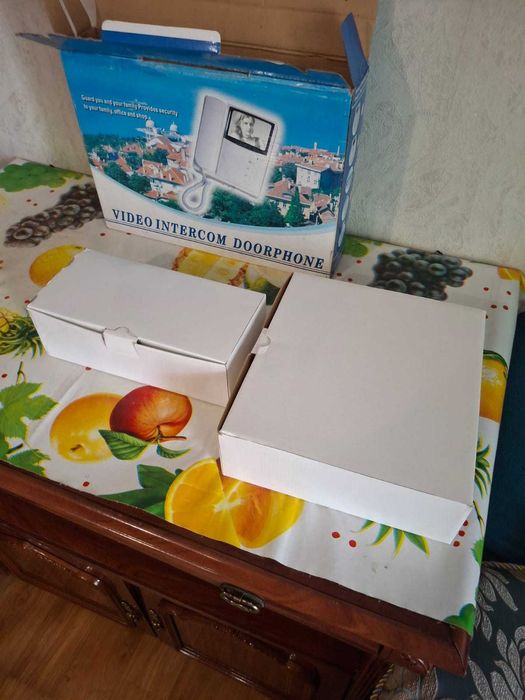 Продам видеодомофон SOYO новый.