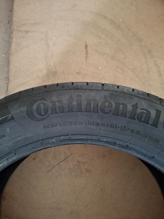 2 Anvelope de vară 225 50 r17 Continental