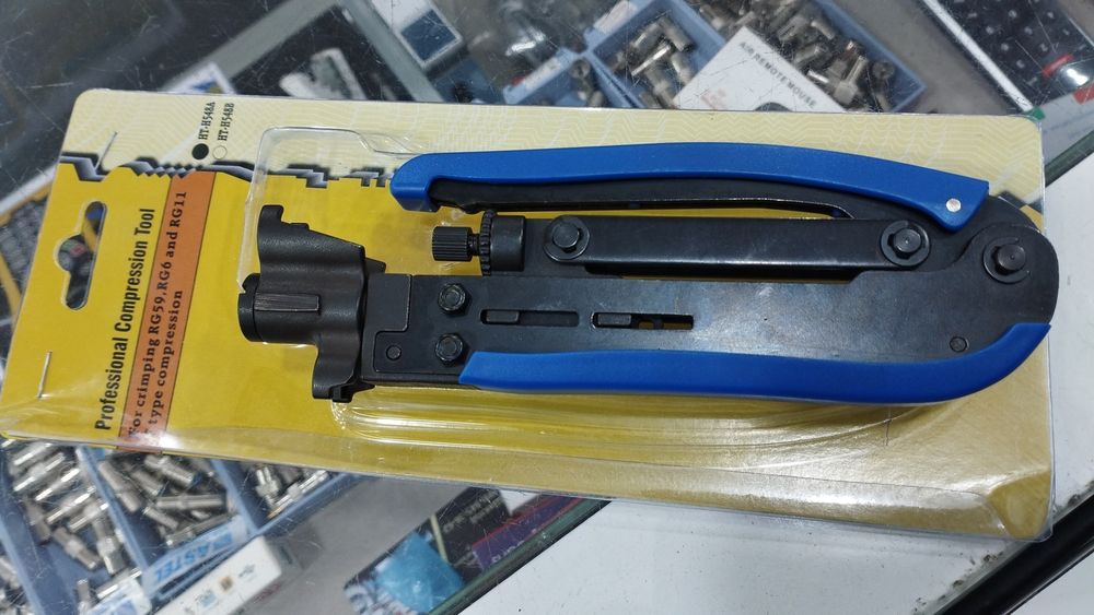 Зажим для коньектора