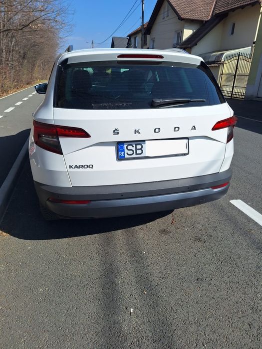 Vând Skoda Karok