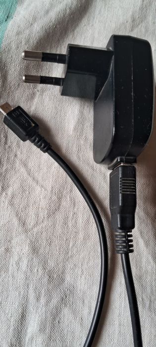 ОРИГИНАЛ Адаптер,зарядчик для смартфонов планшетов ФРАНЦИЯ ALCATEL