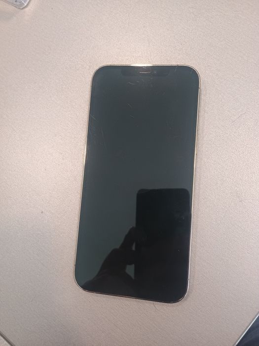 Iphone 12 Pro Max / 256GB / 75% Батерия