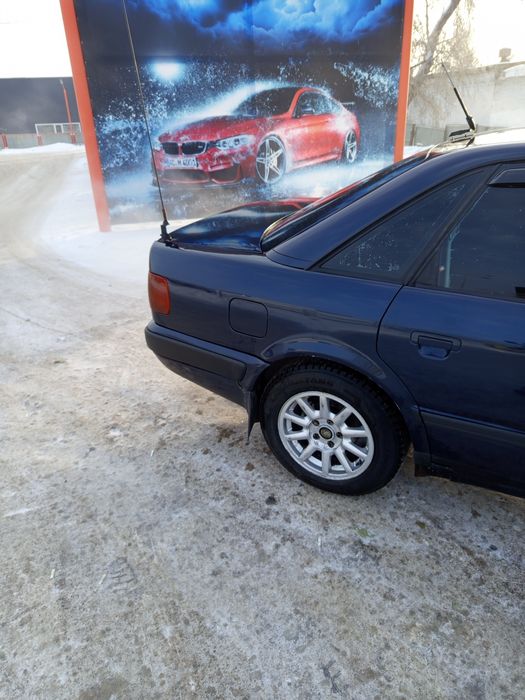 Продам Ауди 100.