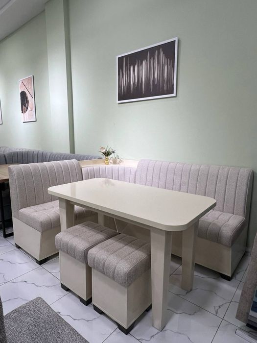 Кухонный уголок комплект.