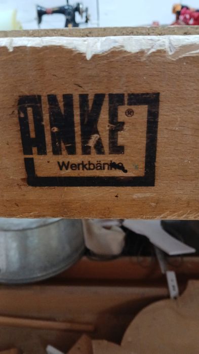 Продам столярный верстак