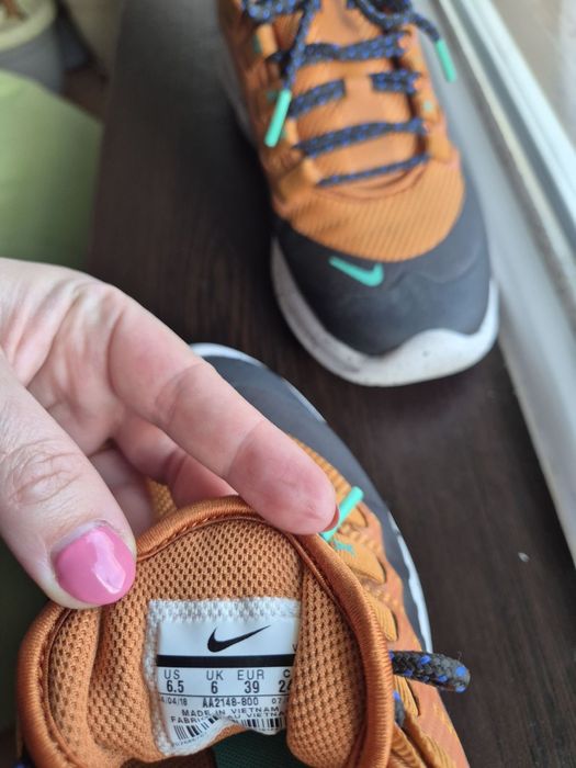 Nike Air Max Axis Premium унисекс 39 номер