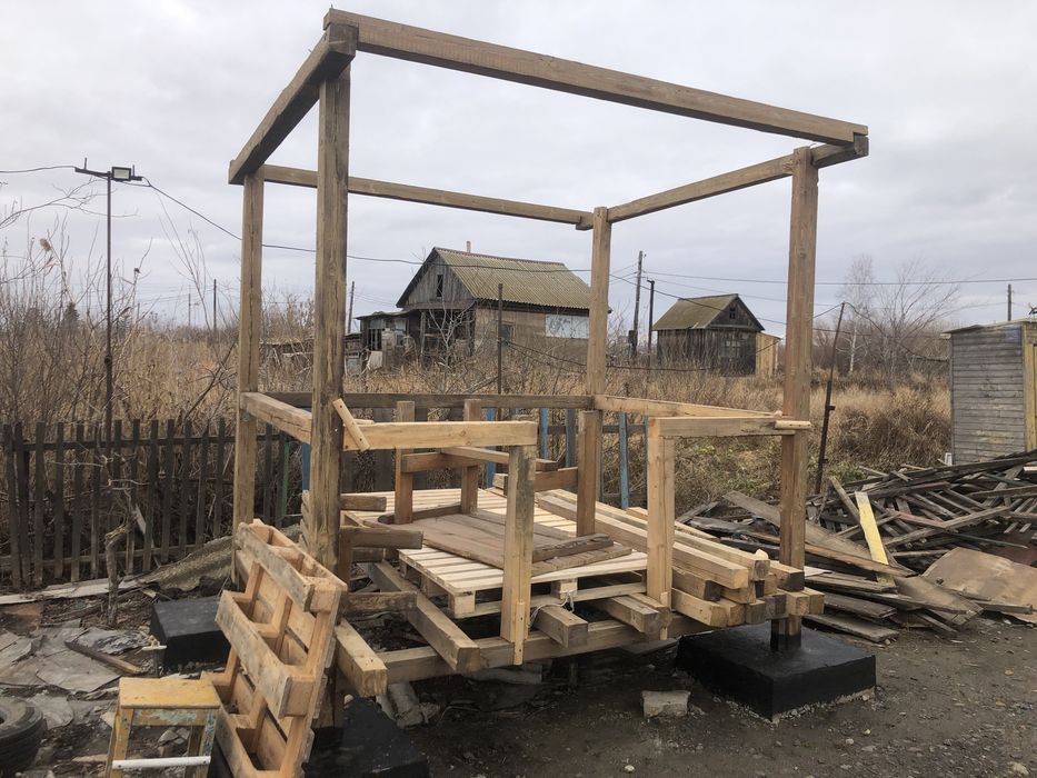 Дача на берегу озера