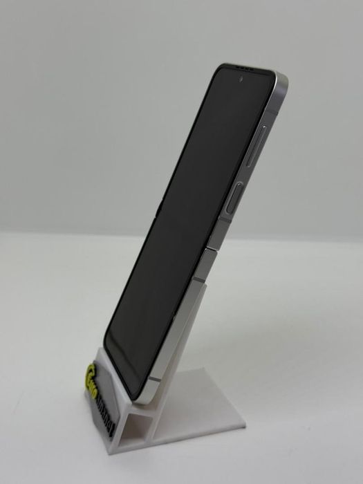 Telefon mobil Samsung Galaxy Z Flip7 FE, 8GB RAM, 256GB, 5G, -A-
