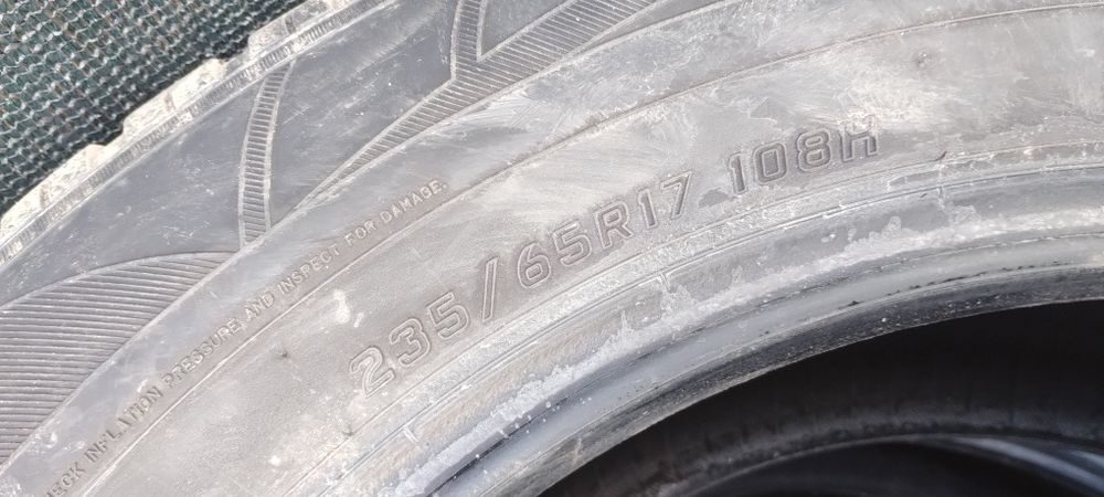 Продавам зимни гуми 17 цола