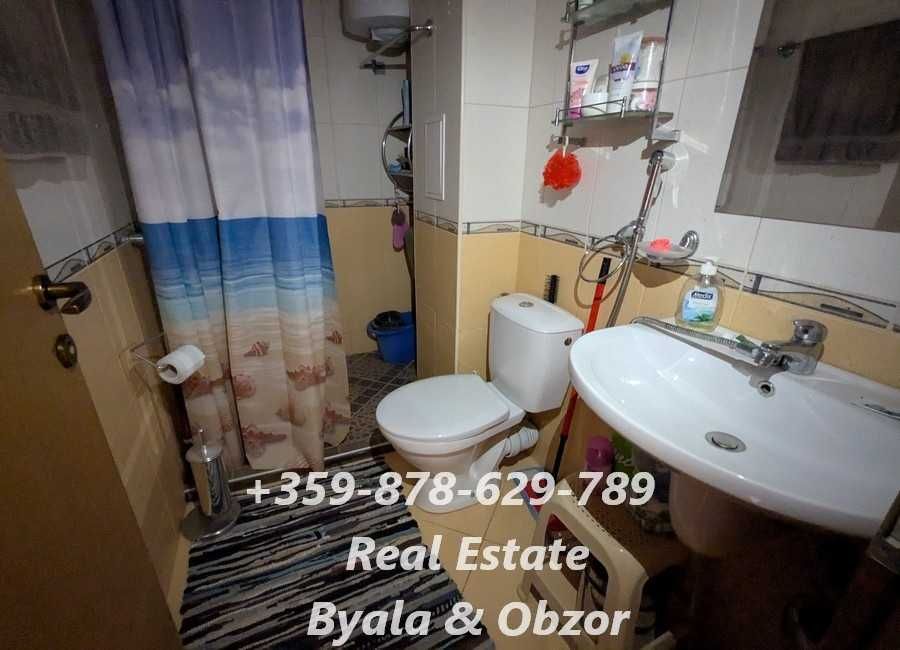 Продава се Двустаен апартамент в Бяла - 72 кв.м за 1049 €/кв.м - Снимка #13