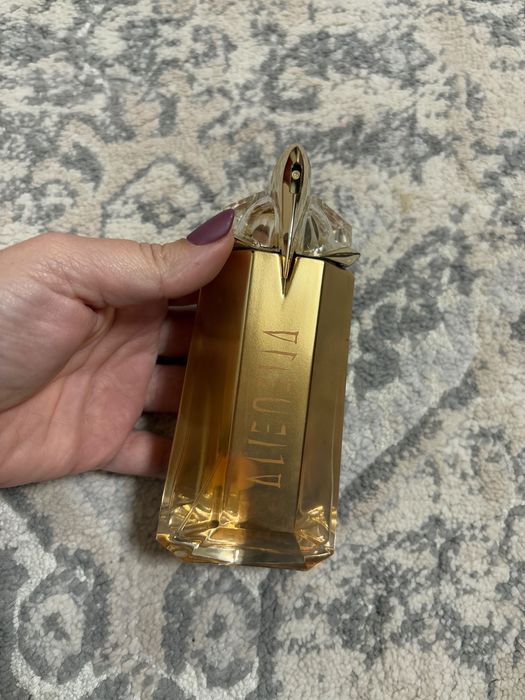 Дамски парфюм Mugler
Alien Goddess Intense